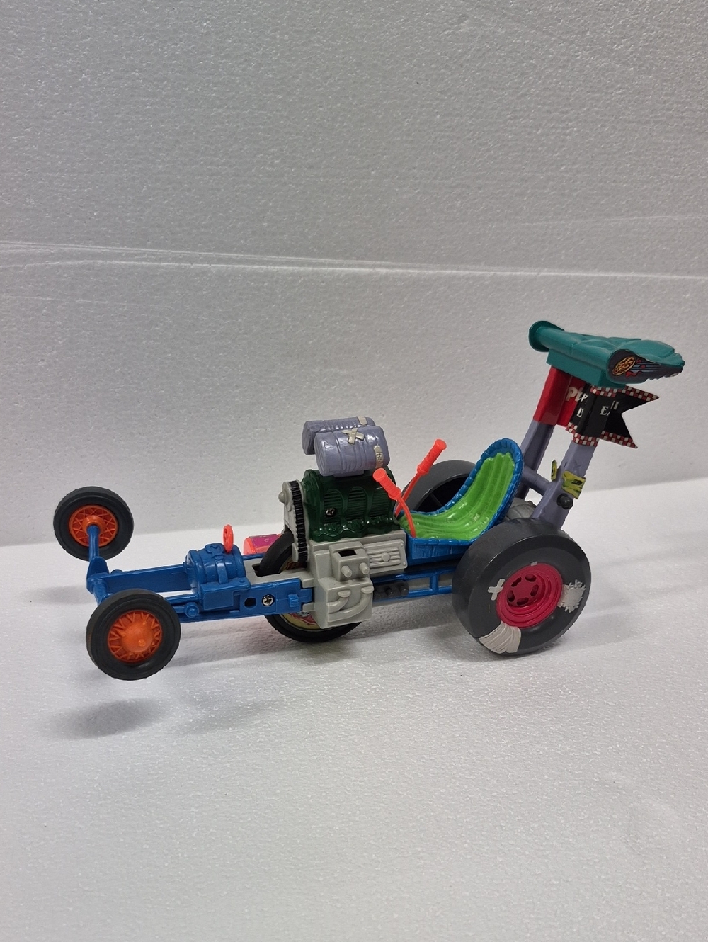 1990 Teenage Mutant Ninja Turtles (TMNT) Sewer Dragster Vehicle